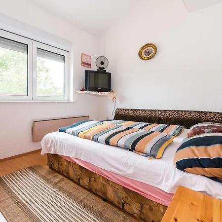 Three-bedroom In Apartment *