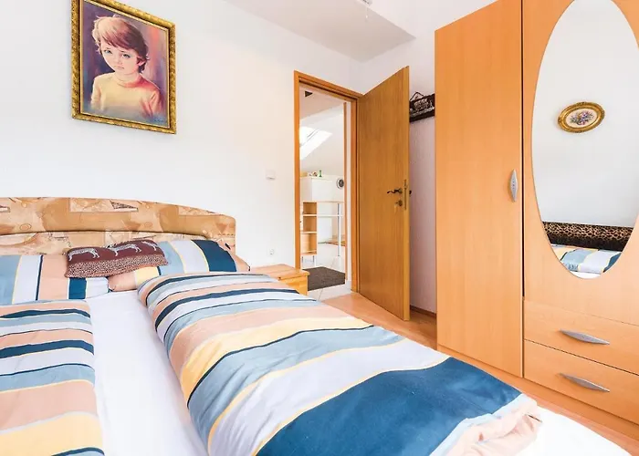 Apartman Three-bedroom In *